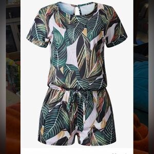 Leaf Print Short Sleeve Romper